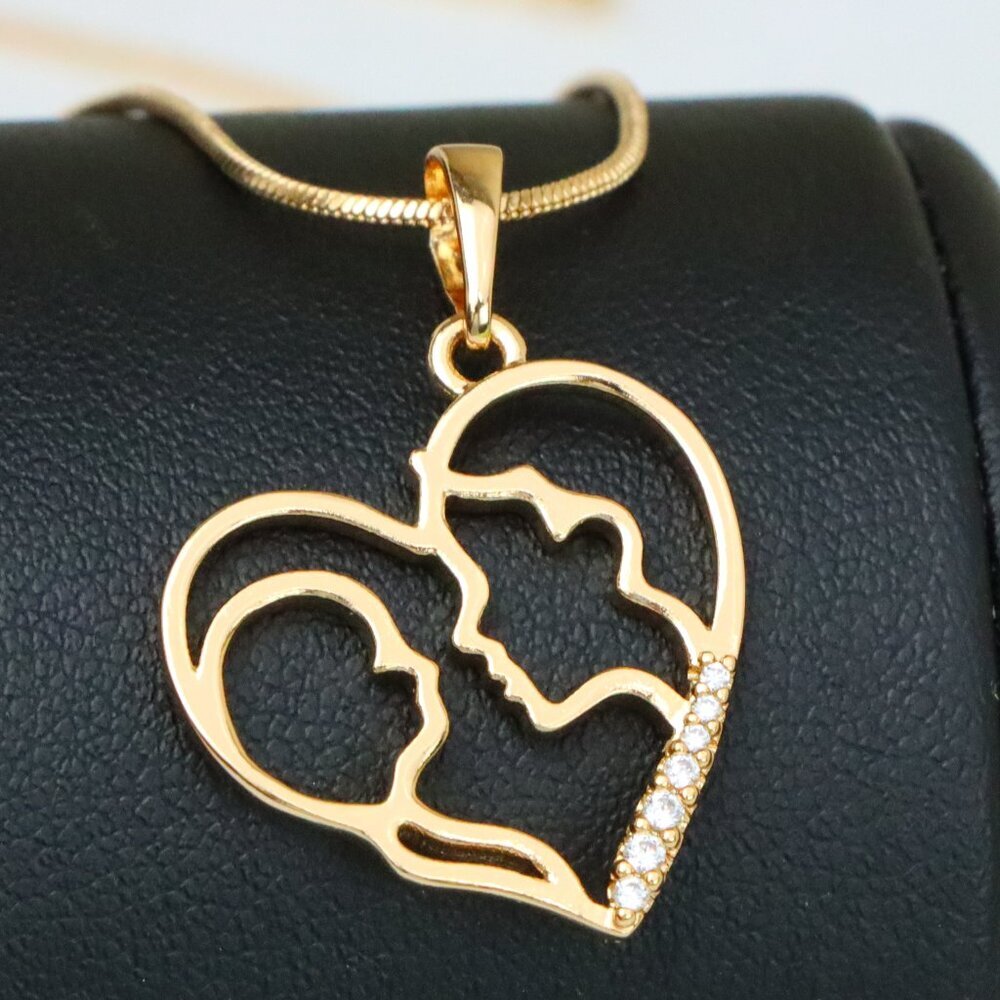 "Heart Shaped Rose Gold Pendant with Mother and Child Silhouette, XPPT1476